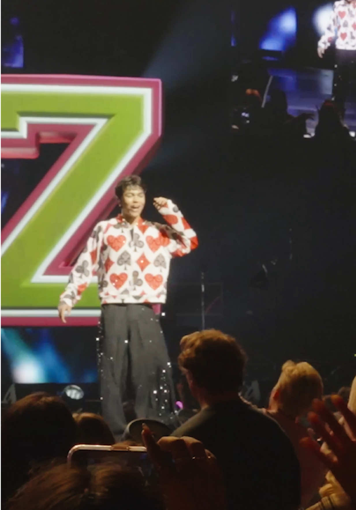 POV you're at the DZ Tour in LA havin' a blast, keeping Dara's ankles in our thoughts, spotting the tour Swifty, and passing the phone to Malachi on stage. #DisneyMusic #DZWorldsCollideTour #ZOMBIES #Descendants #WorldsCollide #TheRiseOfRed #ZOMBIES4 #OnTour 