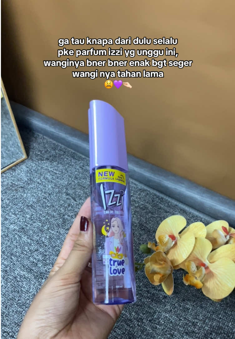ninggalin jejak wanginya😭🫶🏻#parfum #parfumviral #parfumizzi #parfumtahanlama #fyppppppppppppppppppppppp 