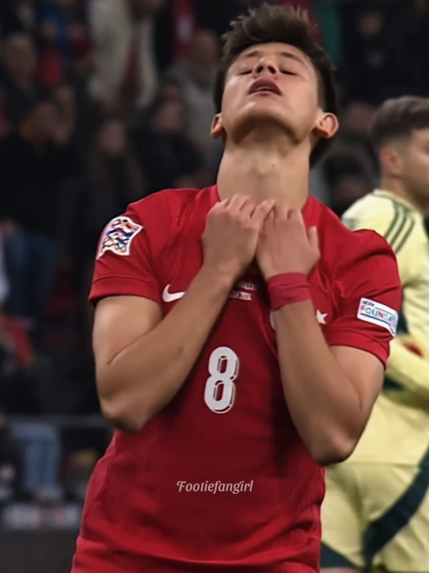 Me papa indeed 😏 || Still haven't recovered from his insta dump 😳 || scp: ftblscp and inspo: @bemecore #ardaguler#ardaguleredit #realmadridfc #turkiye #footballtiktok #footballedit #footballer #fyp #foryoupage❤️❤️ #goviral #blowthisupforme #dontletthisflop