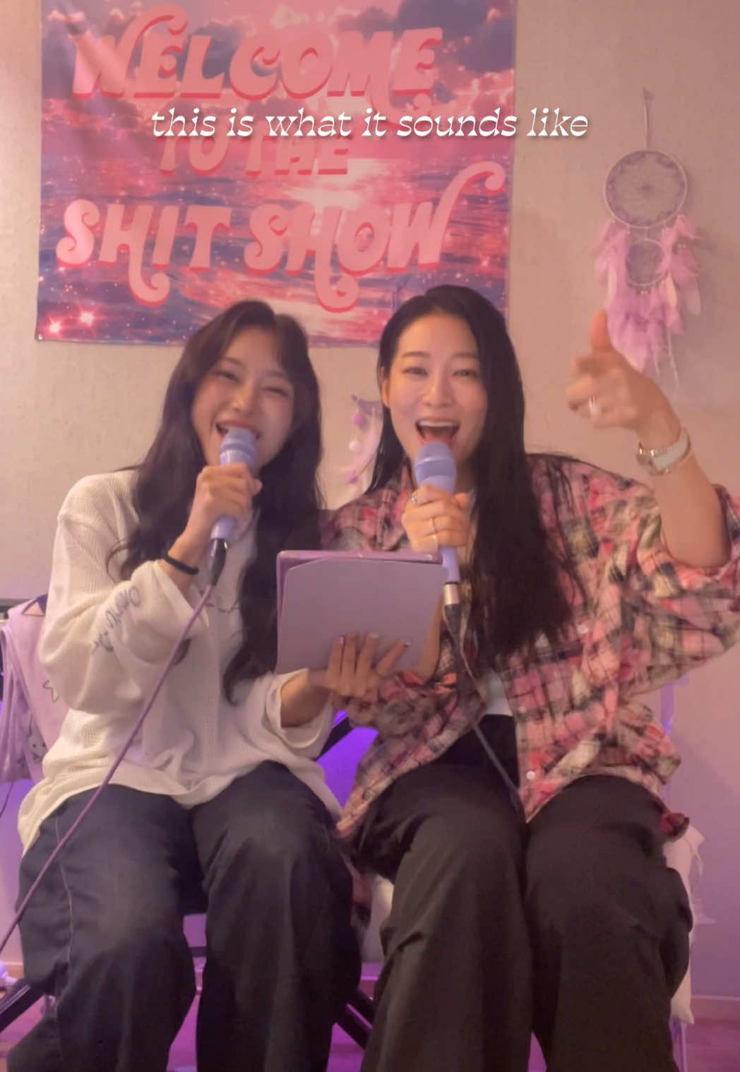 What It Sounds Like - cover with @🎶밍키 Minnkki🎤 I saw 밍키 cover songs from the movie and fell in love with her voice and asked her to cover this with me! We JUST met and pretty much winged this one on my last night before leaving Korea. Straight to the studio from a full day on set… so fun! 🤩 How’d we do?? 
