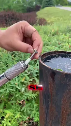 5 motivos pra você largar o martelo e comprar uma pistola de pregos AGORA! 🤯 1️⃣ Facilidade: pregar nunca foi tão fácil! 2️⃣ Rapidez: seus projetos finalizados em tempo recorde! 3️⃣ Precisão: diga adeus aos pregos tortos! 4️⃣ Segurança: evite acidentes e proteja suas mãos! 5️⃣ Versatilidade: ideal para diversos materiais e projetos! Tá esperando o que? Corre pro link da bio e garanta a sua Pistola de Pregos Multifuncional com um super desconto! 😉 #tiktokshop #kwaishop #tiktokmademedoit #achadinhos #produtosqueeuamo #pistoladepregos #ferramentas #DIY #facavocemesmo #reforma #construcao #casa #praticidade #desconto #promocao #oferta 