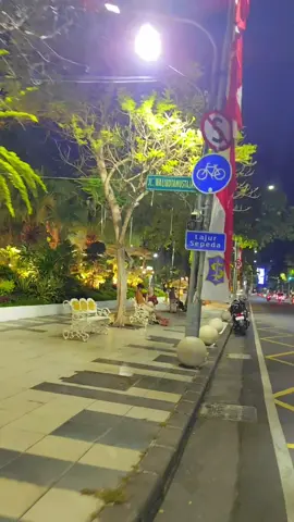 #cupcut #balaikota #tamankota #surabaya #vibess 