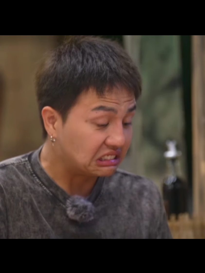 T cười t chớtttttt 🤣🤣🤣 #duykhanh #ngocthanhtam #giadinhhaha 