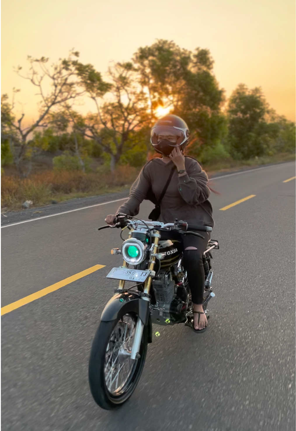 🍃 #cbindonesia #cb125se #fyp