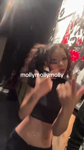 mollyyyyyy #mollysantana #underground #undergroundmusic #mollysantana00  