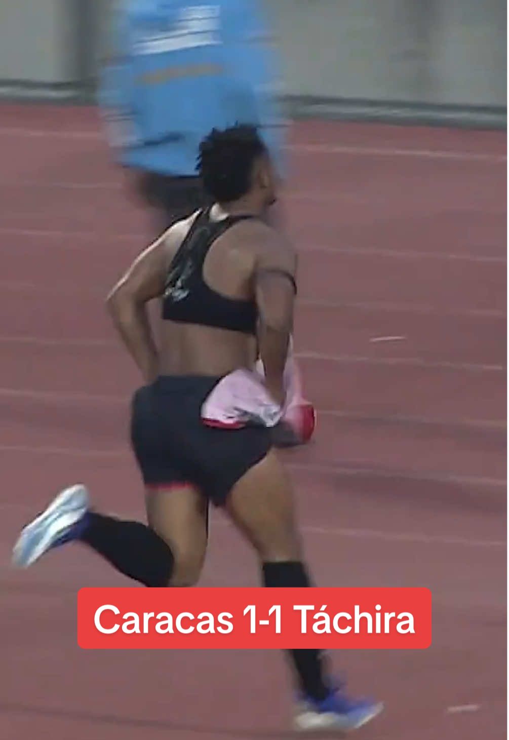 Micro resumen del Caracas FC 1-1 Dvo. Táchira del #clausura2025 #fyf #fyp #futbol⚽️ #venezuela #foryoupage #futbolvenezolano #caracasfc #caracas #dvotáchira #táchira 