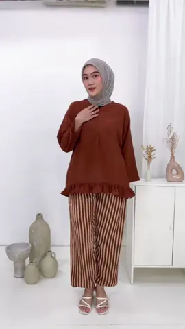 One set model baru beb... Launching hari ini ya! Join live skrg kita kasih harga ambyarrr spesial launching! 🔥🫰❤️ #promoguncang88 #oneset #setelan #setelanwanita #onesetrayon #onesetmurah #onesetbusui 