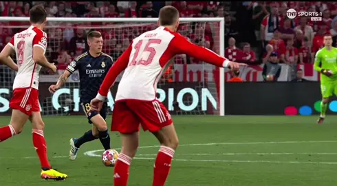 vini edit before I go to a party #juniorh #socceredits #vinicius #realmadrid 