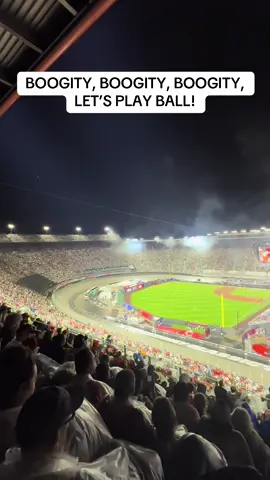Shoutout to the fans who stayed through the rain delay for the first #MLB game at Bristol Motor Speedway. #nascar #baseball #racing 