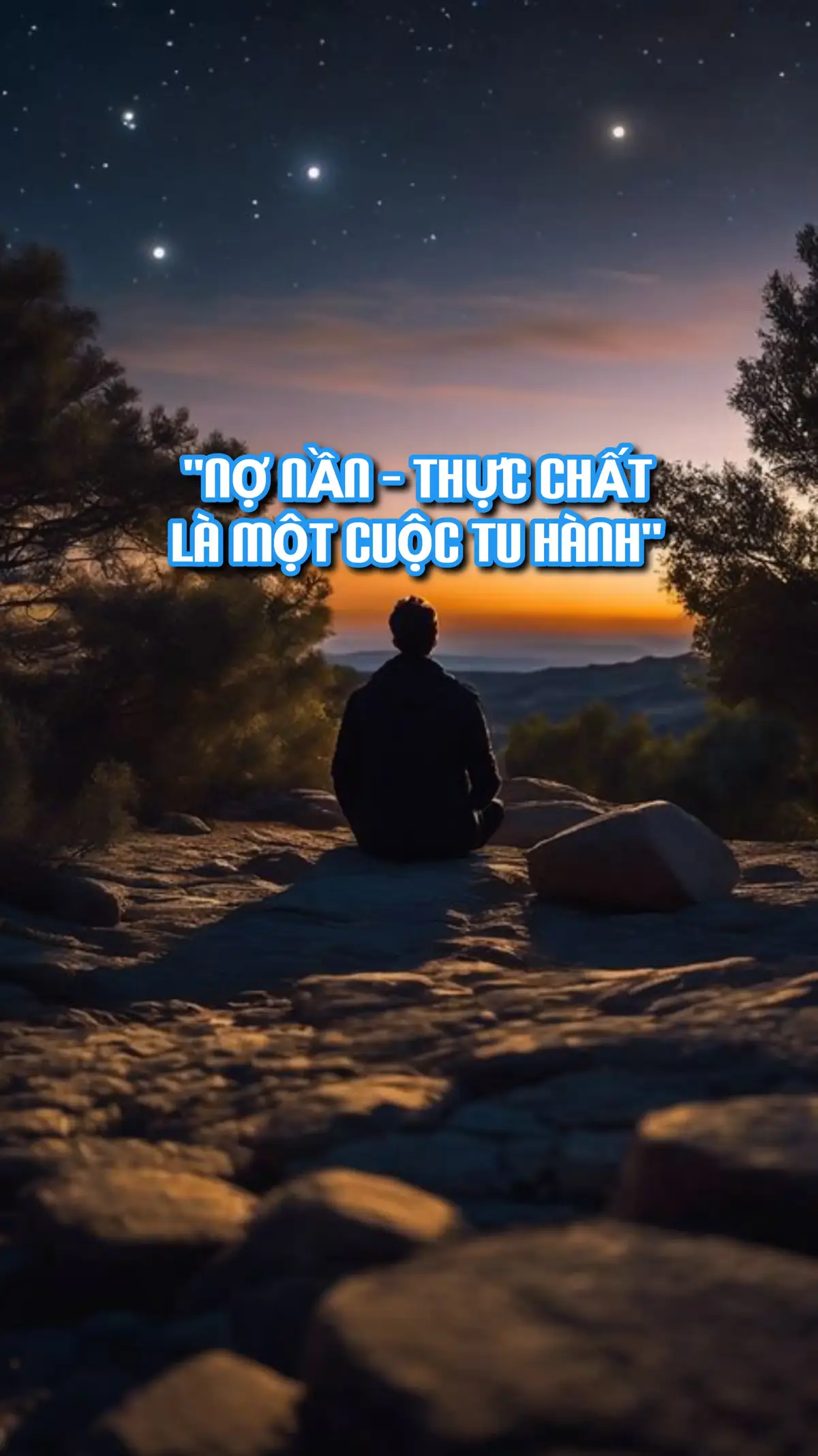 Có người hỏi: “Sống khổ vì nợ nần, lưng oằn vì gánh nặng, tâm chẳng yên mỗi khi đêm xuống… Có phải kiếp này ta đã làm sai điều gì chăng?” Ta đáp: Không phải đâu. Có những món nợ không đến để trừng phạt, mà đến để dẫn người ta đi trên con đường tu sửa. Nợ nần – nếu nhìn thấu – là một đạo trường của nhân sinh. Một cửa ải khiến người học được những điều mà đời thảnh thơi chưa từng dạy họ: Nhẫn nhịn, nghị lực, tỉnh thức, biết thân – biết phận – biết người. ——— 1. Nợ – là bài học đầu tiên của khiêm cung Khi nợ, ta mới hiểu nỗi đau của kẻ từng bị mình xem thường. Ta học cách nhún mình, nói lời tử tế, lắng nghe thay vì gào thét. Học rằng không ai có nghĩa vụ phải cứu ta, và lòng tốt – một khi ban cho – đều là ân huệ. Cổ nhân dạy: “Người đang vay – nên học lễ; người đang thiếu – nên học tĩnh.” Nợ khiến ta từ kiêu ngạo thành khiêm cung. Và khiêm cung là nền móng đầu tiên của sự trưởng thành. —— 2. Nợ – là nơi thử thách tâm kiên định Khi mang nợ, mỗi đồng ta kiếm được đều thấm mồ hôi. Ta biết phân biệt giữa ham muốn và nhu cầu. Biết nhịn miệng khi thèm. Biết hoãn niềm vui khi chưa tới lúc. Người càng làm càng nghèo, càng trả càng thiếu – vì chưa đổi cái gốc: Tư duy tiêu dùng, thói quen sống, và cách nhìn tiền bạc bằng con mắt tỉnh thức. —— 3. Nợ – là nơi rèn đạo làm người Có nợ mà giữ chữ tín – là người đáng trọng. Có nợ mà biết ơn – là người có tu. Trả nợ đúng hẹn – là khí phách. Dám chịu trách nhiệm – là đạo nghĩa. Còn người vay rồi quỵt, tráo trở… thì dù có bạc tỷ cũng vẫn nghèo nhân phẩm. Nghèo tiền có thể cứu. Nghèo đức – thì vô phương. —— 4. Nợ – là nơi học đạo buông bỏ Hết tiền giữ sĩ diện, ta buông cái tôi. Không ai giúp đỡ, ta buông mong đợi. Không trách người quay lưng, không trách đời nghiệt ngã. Hiểu rằng: người chỉ ở bên ta khi ta còn giá trị. Đến khi rơi đáy vực – chỉ còn ta tự chống lưng. Buông oán giận, buông sĩ diện rỗng, buông tiêu xài vô độ – là cách ta bước ra khỏi hố sâu nợ nần. —— 5. Nợ – khiến ta biết tri ân Không gì thấu lòng người bằng lúc khốn khó. Chỉ khi gục ngã mới biết ai thương mình thật. Một bát cơm đúng lúc – quý hơn trăm lời sáo rỗng. Một lần có người cho mượn mà không đòi – là một lần ta phải khắc cốt ghi tâm. Và vì từng rét, từng đói, từng bị từ chối… nên sau này, ta cũng sẽ biết dang tay với người khốn cùng hơn mình. —— 6. Nợ – là cuộc tu hành lặng lẽ Không phải ai cũng có căn cơ để nhìn nợ là bài học. Kẻ oán than thì càng sống – càng lún. Người có trí – cúi đầu trả từng đồng, ngẩng đầu bước từng bước. Không đợi ai cứu, không mong ai thương. Xem đó là nghiệp phải trả – vừa nợ tiền, vừa nợ đời. Sống đơn giản hơn, trầm tĩnh hơn, như người tu bước qua đá núi, không oán trách gai nhọn. ——— Đừng sợ nợ. Sợ là sợ khi nợ mà vẫn tiêu như kẻ giàu, sống như kẻ vô ưu, nói như người không vướng bận. Đừng oán nợ. Vì đôi khi, chính món nợ đó là con đường để bạn bước ra khỏi phiên bản cũ – và trở thành một con người mới. Nợ là một kiếp khảo nghiệm. Ai đi qua mà không đánh mất mình – kiếp sau sẽ nhẹ bước hơn người. Ai gánh bằng tâm cảm ơn – phúc báo sẽ đắp lại. Còn ai gánh bằng oán hận – thì càng sống càng mỏi. Nếu đang nợ – đừng gục xuống. Hãy xem đó là bài tu: tu tâm, tu ý, tu cách sống. Rồi một ngày… bạn sẽ biết ơn đoạn đời đầy mồ hôi ấy – vì nó đã rèn nên nghị lực, khí chất, và lòng tri ân sâu sắc hơn cả bạc vàng. “Không ai tu thành đạo khi chưa từng đi qua khổ ải. Và không ai tỉnh thức nếu chưa từng gánh một món nợ.” #trietlyconhan #trietlycuocsong #baihoccuocsong #thongdiepcuocsong #tinhthuc #chualanh #conhanluandao888 #dongluc #truyencamhung 
