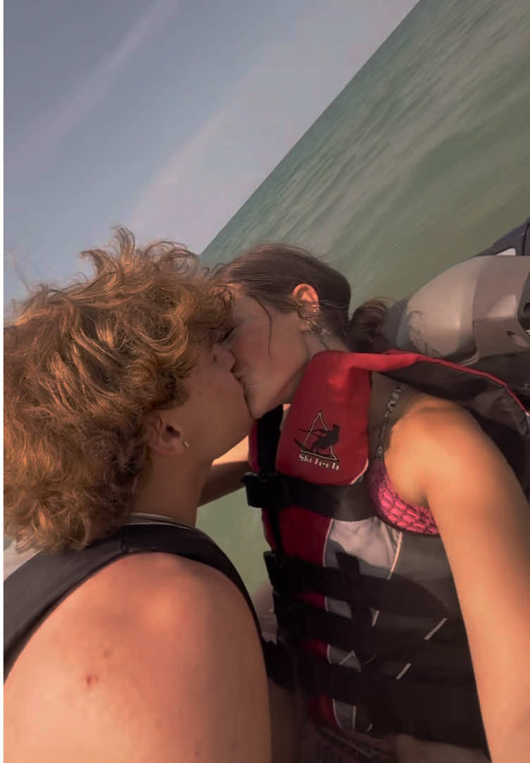 jus a lil in love w @C #fyp #boyfriend #loveyou 