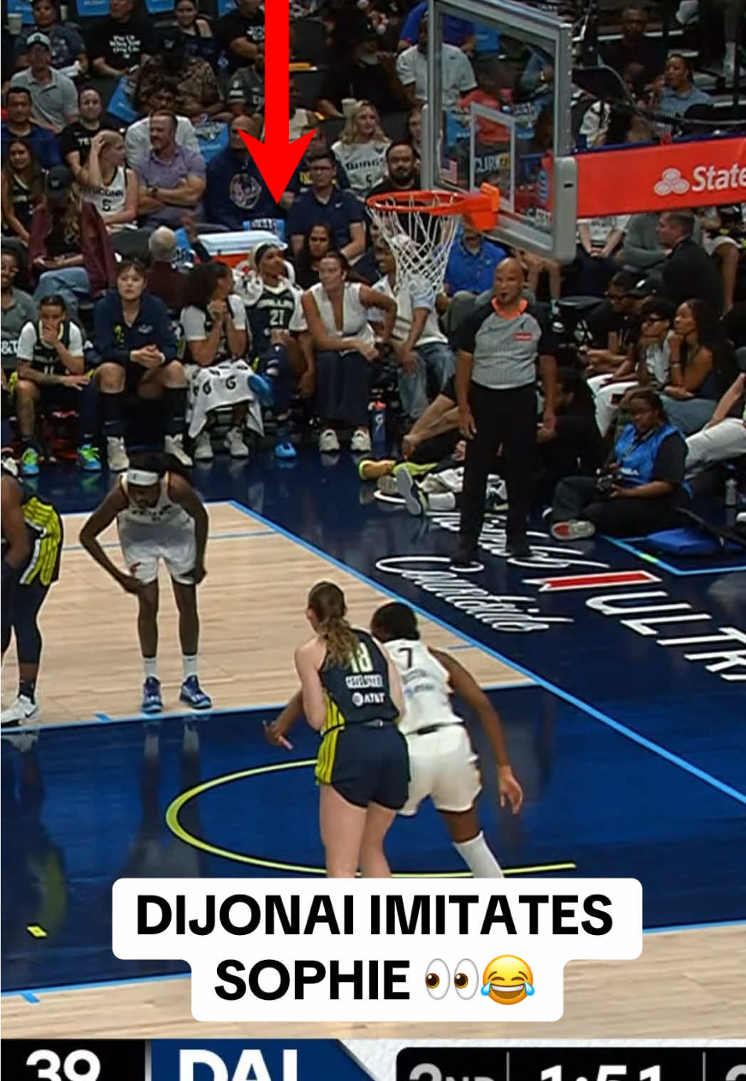 Everyone loves the finger twirl ☝️🤣 #WNBA #dijonaicarrington #sophiecunningham #dallaswings #indianafever 