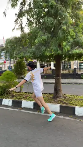 Asikin aja🏃🏻#milestone #Running #binsik #fouryoupage #berandatiktok 