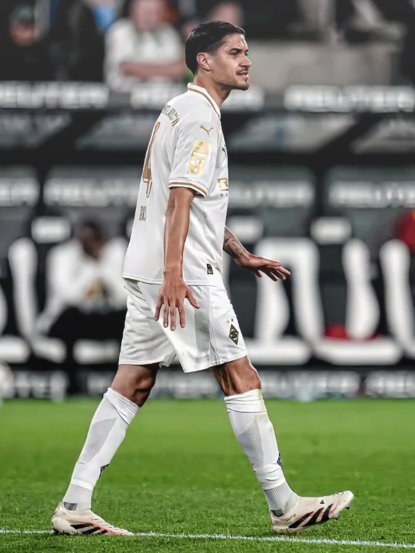Kevin Diks bikin penyerang Valencia mati kutu🔥🥶 #kevindiks #football #footballedit #bismilahfyp #fyp #masukberanda 