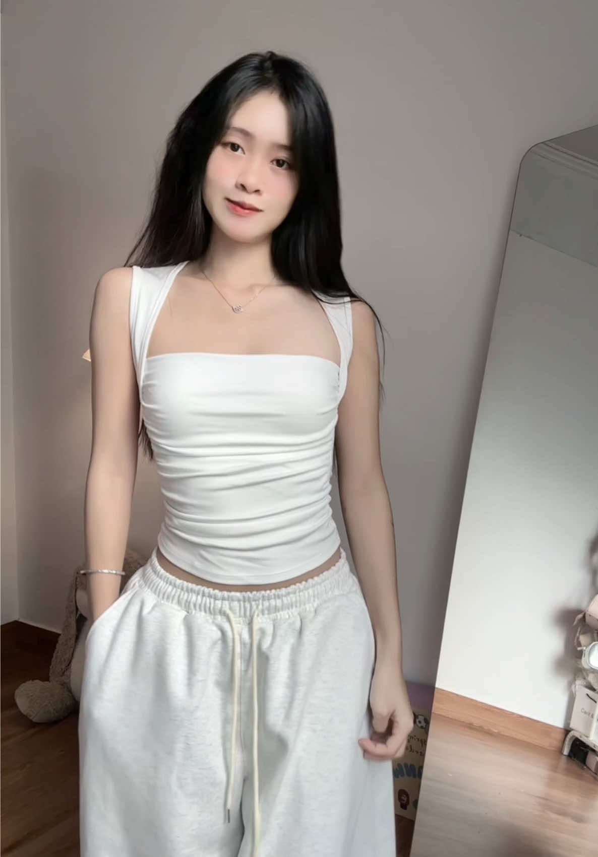 Tui mới sắm đc em áo vừa tone dáng vừa che kđ nè🥰#xuhuongtiktok #xuhuong #outfit #outfitideas 