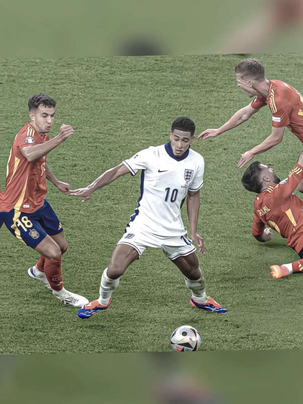 siapa tuh yang digocek bellingham🫣🤫 #judebellingham #carvajal  #realmadrid #spain #england 