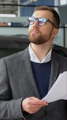 Big news in the EV world! ⚡️ One automaker's pushing forward, another's pumpin' the brakes 😬 Wait for the update on Nissan... #EVNews #ElectricVehicles #CarTech #AutoIndustry #FutureIsNow