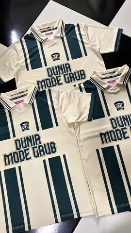 ##jersey #jerseys #custom #jerseyprinting #jerseybola #kaos #kaoscustom 