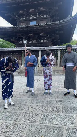 Kyoto #japan #wholesome #kimono 