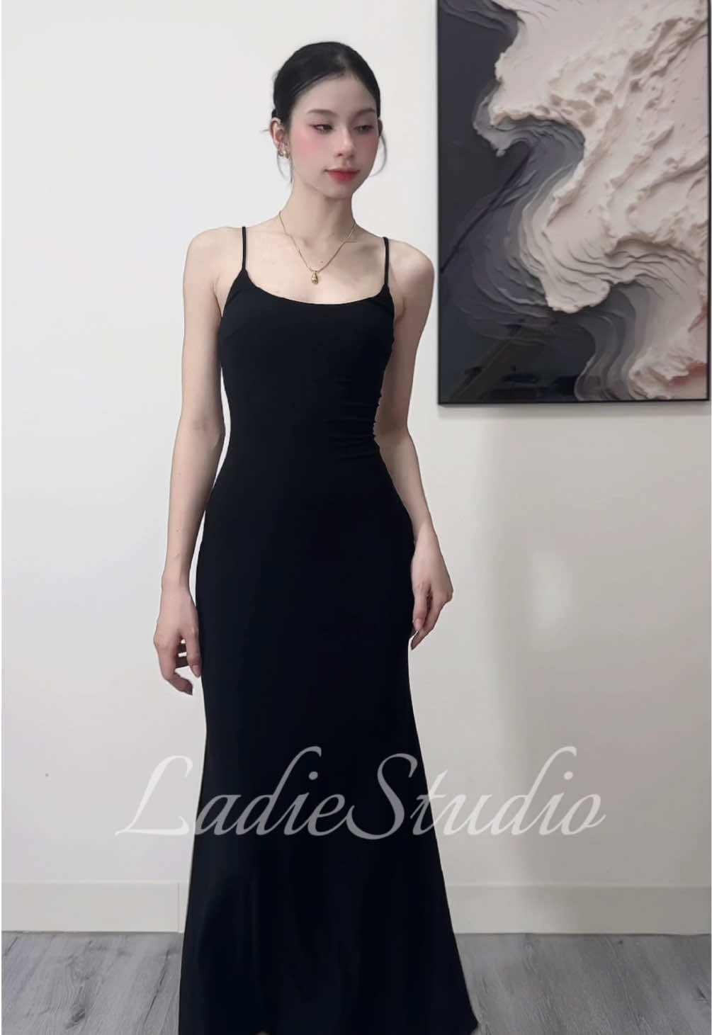 Đầm body Lady Dress thun ladong co giãn đanh mịn #LearnOnTikTok #reviewlamdep #goclamdep #OOTD #thoitrangnu #dambody #thuyhienaff 