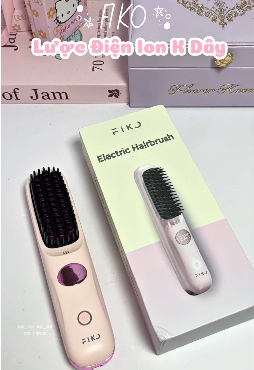 Lược Điện Ko Dây ion FIKO ✨ bảo bối của tuii mỗi khi đi cf nè 😉 lược nóng nhanh, chải tóc suôn mượt, bóng đẹp 🤍 #luocdienchaitoc #luocdienfiko #fiko #luocdien #hair #hairstyle #xuhuongtiktok 