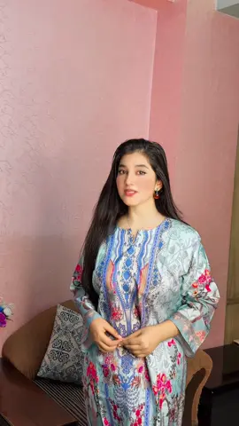 Dress from @TuZfin 
