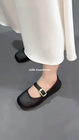 Premium flatshoes lagi murmer bgtttt #flatshoes #slipon #sepatuwanita #sepatukerja 