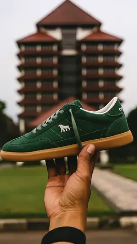 Delirium Dhelvin OG Sport Suede Sepatu Trainer #delirium #dhelvin #sepatutrainer #sport #rekomendasi #bismillahfyp #semogafyp #fypシ゚ #f 