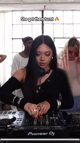 Sounds by Madison Riese 🔥🔥🔥#dj #djset #music #fypシ #djsoftiktok #hiphop #dance 