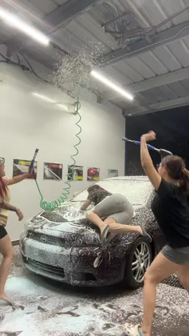 We had to hop on the trend 🙃#carwash #fyp #explorepage✨ #az 
