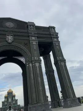 место силы🙏🏼 это что-то невообразимое, красивое и могущественное находясь там, захватывает дух и накатываются слезы от понимания, насколько сильная и важная работа была проделана🕊️🙏🏼 #главныйхрамвооруженныхсил #храмвсрф #храм 
