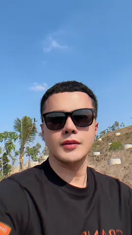 Terus berkarya dan hari inj saya berada di Gunung Sampah di TPA Kota Madiun yang sebentar lagi akan selesai disulap menjadi tempat rekreasi penghijauan