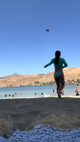 Day 243: still trying to find a clean open water swim for training in LA 😶 #triathlontraining #openwaterswimming #castaiclake 