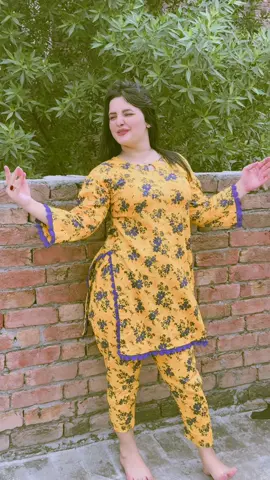 Yar bathry ni 💋💋#foryoupage❤️❤️ #samaragohar🇦🇪 #trending 