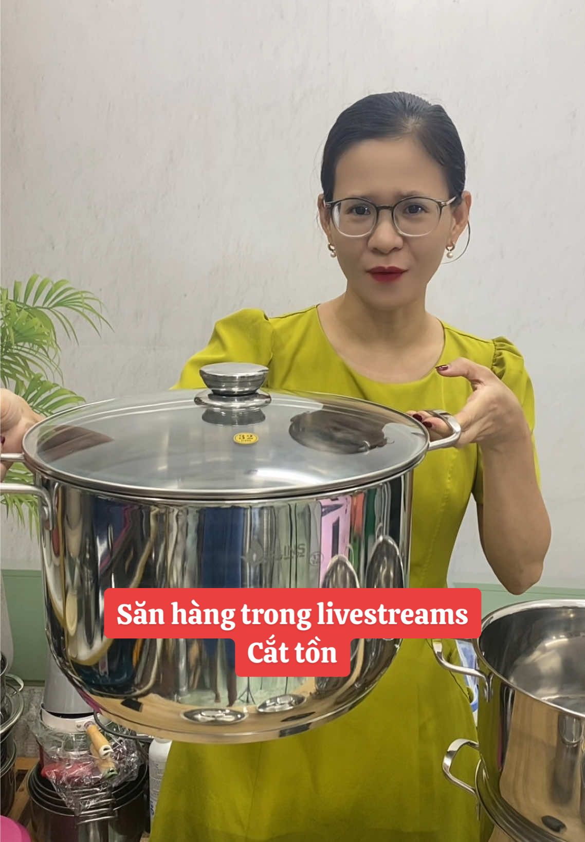 Săn hàng cắt tồn cấn nhẹ #giadungphuclong #noiinox #sanhanggiare #salengaydoi 