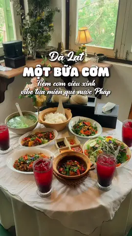 Tiệm cơm siêu xinh như bước ra từ miền quê nước Pháp #dalat #dalatreview #motbuacom #comtruadalat #huongnoilamphim #xuhuong #dalatangi 