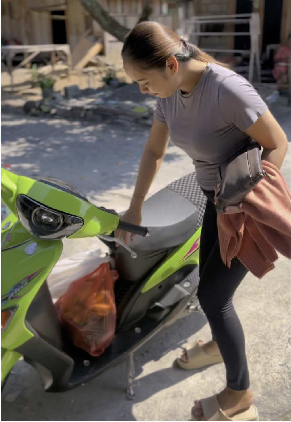 Malah di gawani sembarang dengah😍