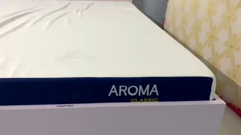Hoàn thành đơn nệm Foam Classic Aroma 1m8 x 2m x 10cm cho chị khách ở Quận 11 cảm ơn chị đã tin chọn và ủng hộ 💕 💰 Giá ưu đãi chỉ 2.550.000, thiết kế thoáng khí, nằm êm ái  🛡️ Bảo hành 10 năm xẹp lún