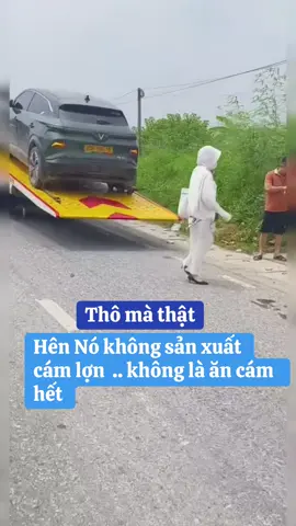 mọi người nên thầm cảm ơn  chứ nó mà sản xuất cám lợn nữa thì cả ngày ăn cám lợn trừ cơm #tinnonghomnay #moinhat #fyp #24h #chayxedien #cuuhoxedien 