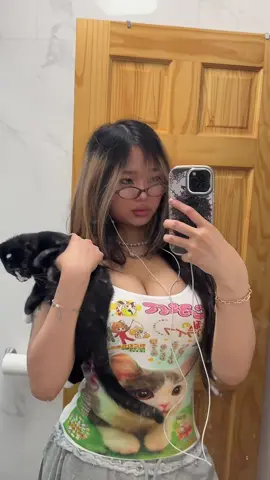 100k likes and I’ll make a page just for Misty :3