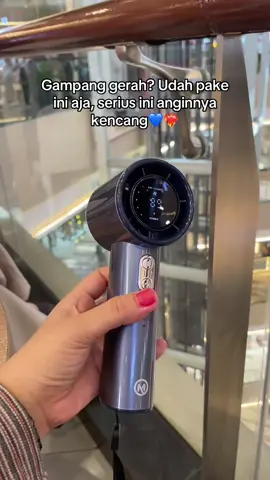 🌬️ Ukuran boleh kecil, tapi anginnya? Gak main-main! Kipas Portabel Mixio GS-08 hadir dengan Turbo High Speed yang siap ngusir gerah di mana aja! ✅ 5 Level Kecepatan ✅ Baterai Tahan Lama ✅ Ringan & Mudah Dibawa Cocok buat di kamar, kantor, bahkan outdoor-an! 🤔 Include apa aja? 1). Handheld Fan (1) 2). La yard (2) 3). USB-C Charging (1) Udah coba kipas turbo sekencang ini belum? 😎 #KipasPortabel  #MixioGS08  #TurboFan #KipasPortableTerbaik #KipasMiniTurbo  #ReviewBarangUnik  #fyp 