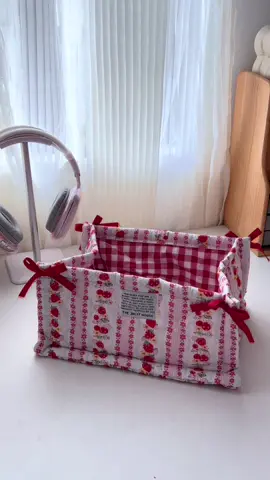 #storage #storagebox #box #squarestorage #girls #red #girlythings 