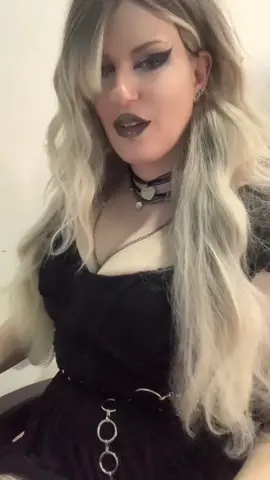 Guess how long my last name is going to be?  #gothgirl #gothminx #gothicmakeup #interests #approach 