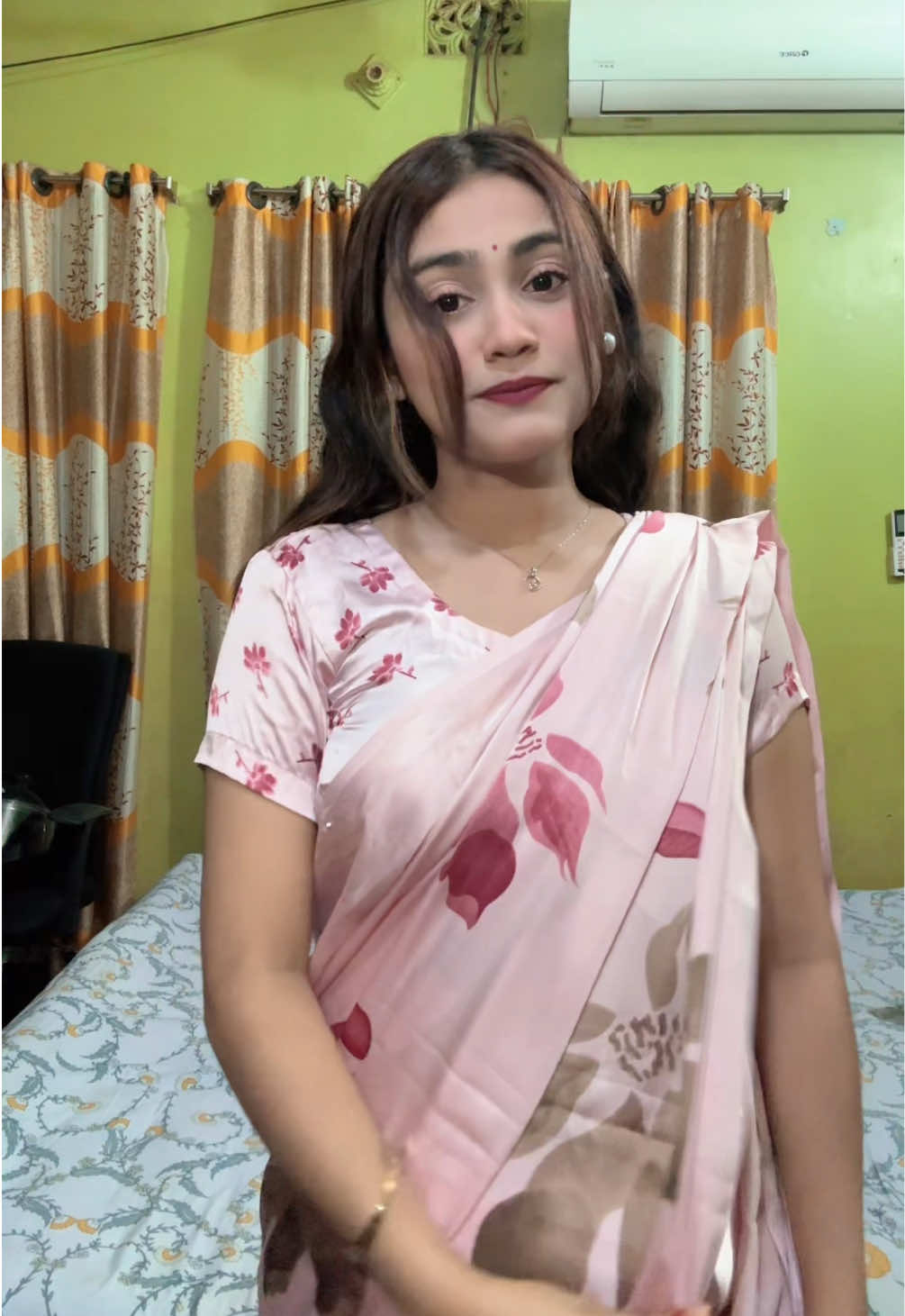 হৃদয়ে ভালোবাসা থাকলে সুন্দর্যের প্রয়োজন নেই 😅🖤#tiktok #foryou #viral #highlight 