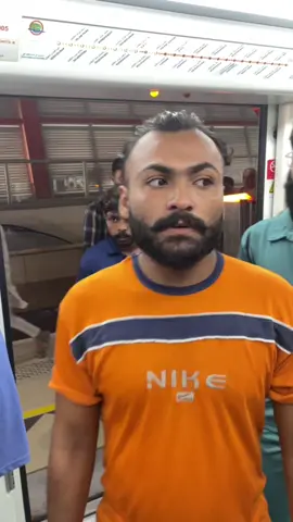 Public prank wait for reaction #😂🤣 #fyp #fouryou #varil #funnytiktok #buran_tv 