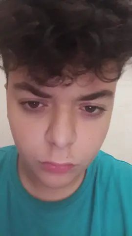 فرق كبيرر 😳