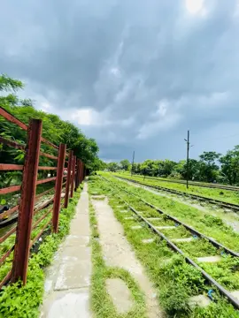 তুমি শ্রাবণের মেঘ দেখলা,কিন্তু মেঘে থাকা পানি দেখলে না।😅🌿#tuhin🔪 #tuhinraj_007 #unfreezemyacount #foryou #foryoupage #iphone12pro #narsingdi_bd #নরসিংদী #viralvideo #প্রকৃতি @tiktok creators 