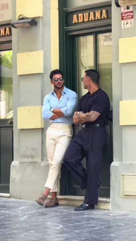 ¿español o Italiano? 🇪🇸🇮🇹 @juanfmoraless  www.monr.es #men #virał #italian #mensfashion #modamasculina #menstyle 