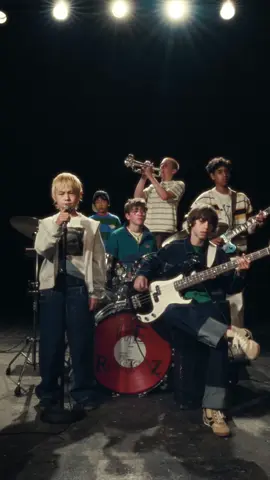 ZARA KIDS presents a story of music, friendship, and talent, starring the New York-based band, THE ROSIESZ   #zarakids #zara