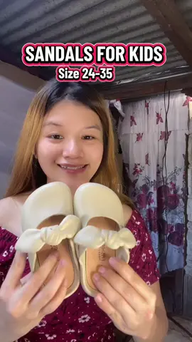 napakagandaa ng sandals mga mii comfy soutin maganda yung quality  DESCLAIMER YUNG PRICE NAGBABAGO ANYTIME  #sandalsforkids #nonslipsandals #nonslipsandals #kidssandals #babygirlssandals #babygirlssandals #comfysandals 
